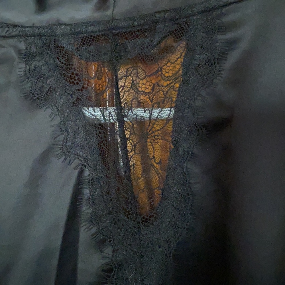 Black Intimates Robe - Picture 2 of 2